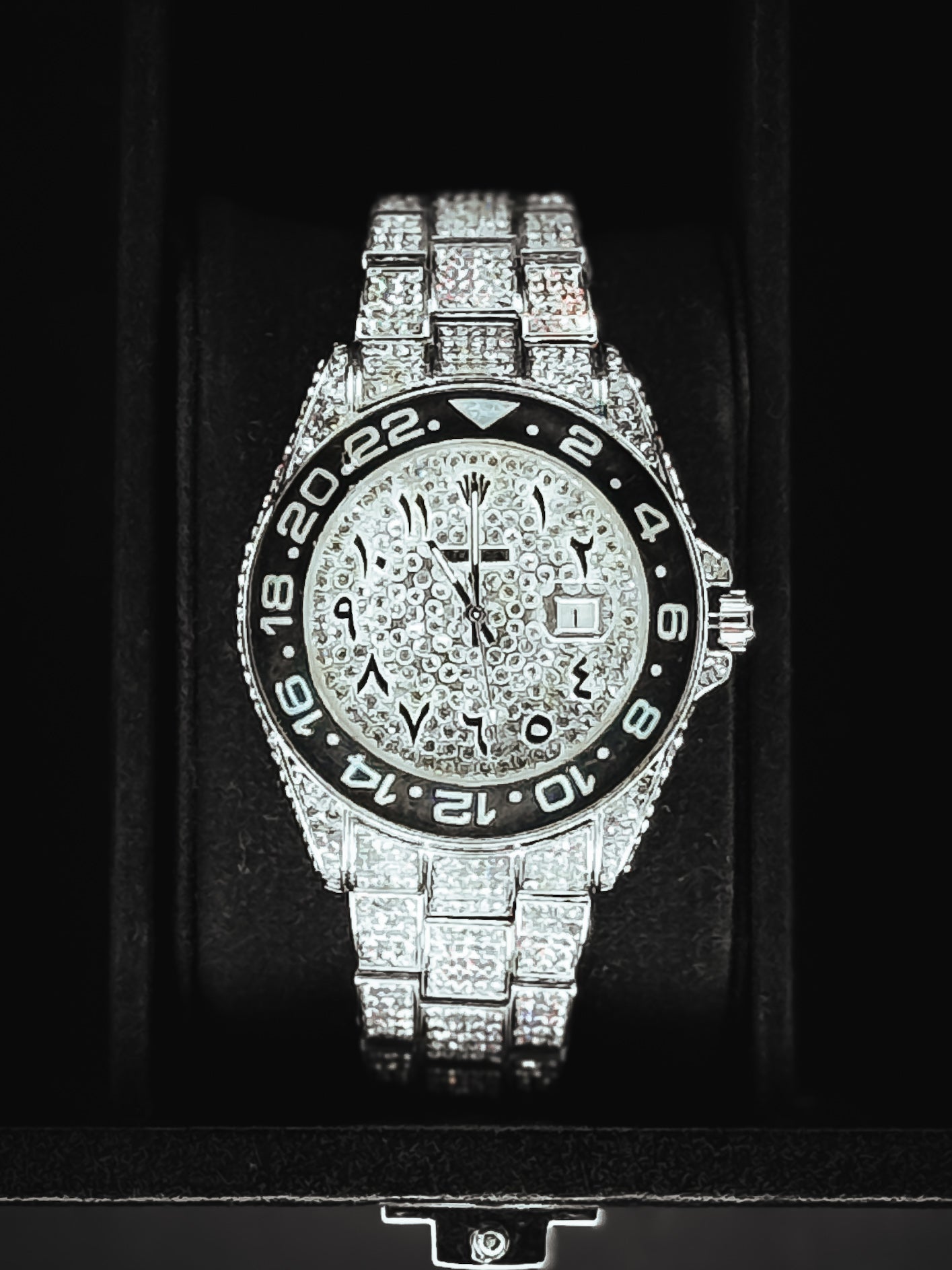 Watch comes from American Fashion