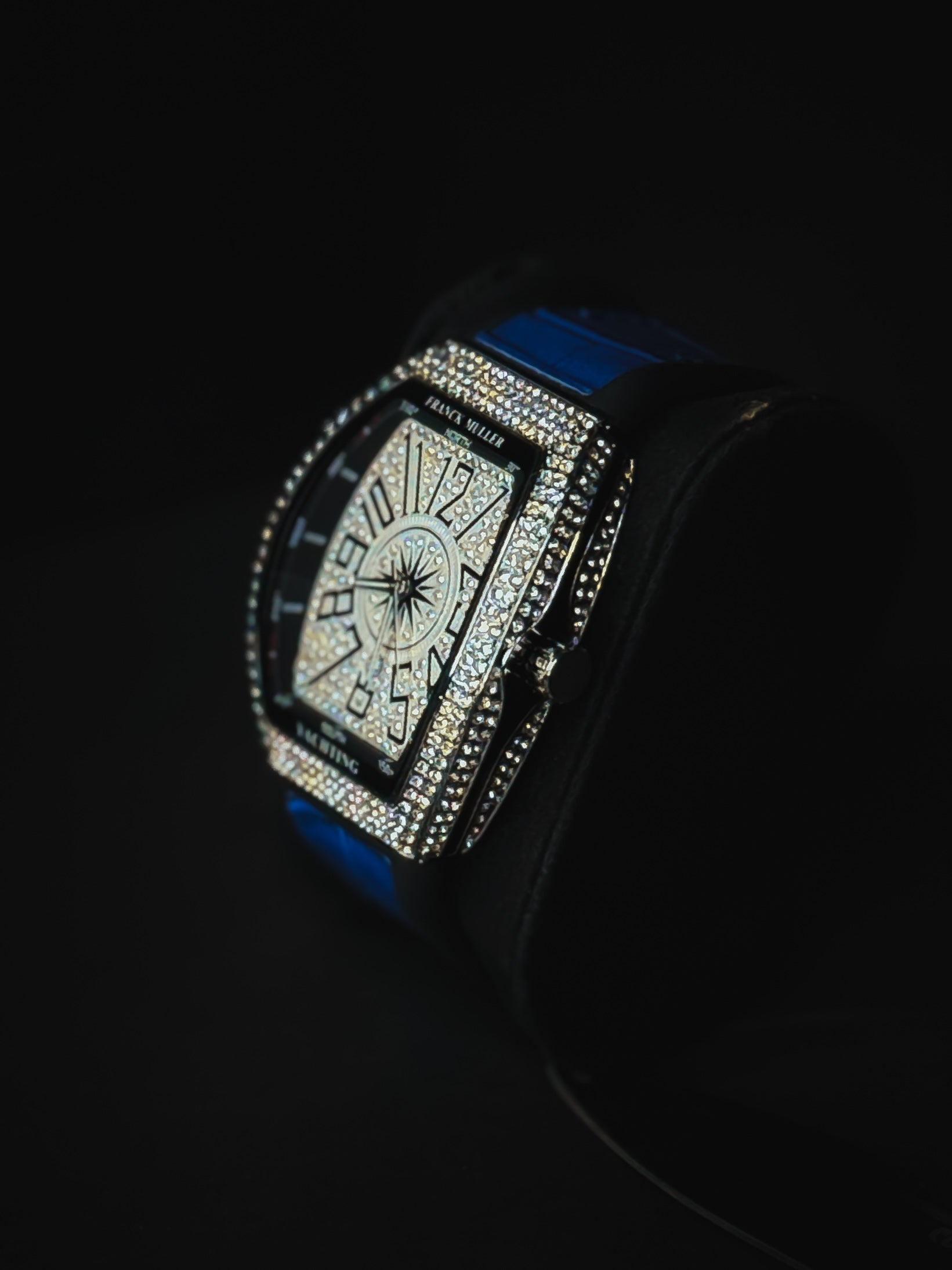Diamond on dial and leather straps