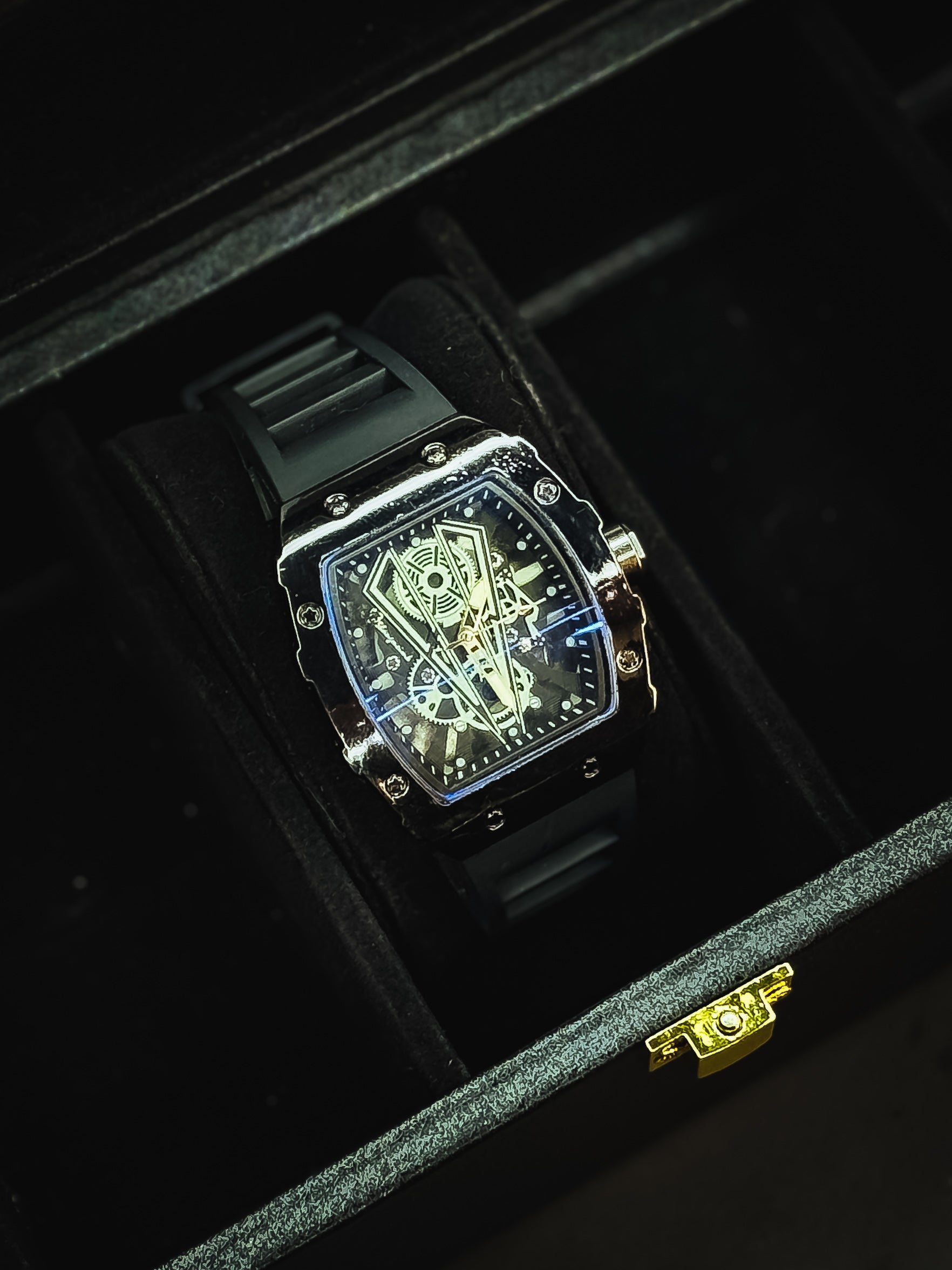 Black RM Elegant Watch