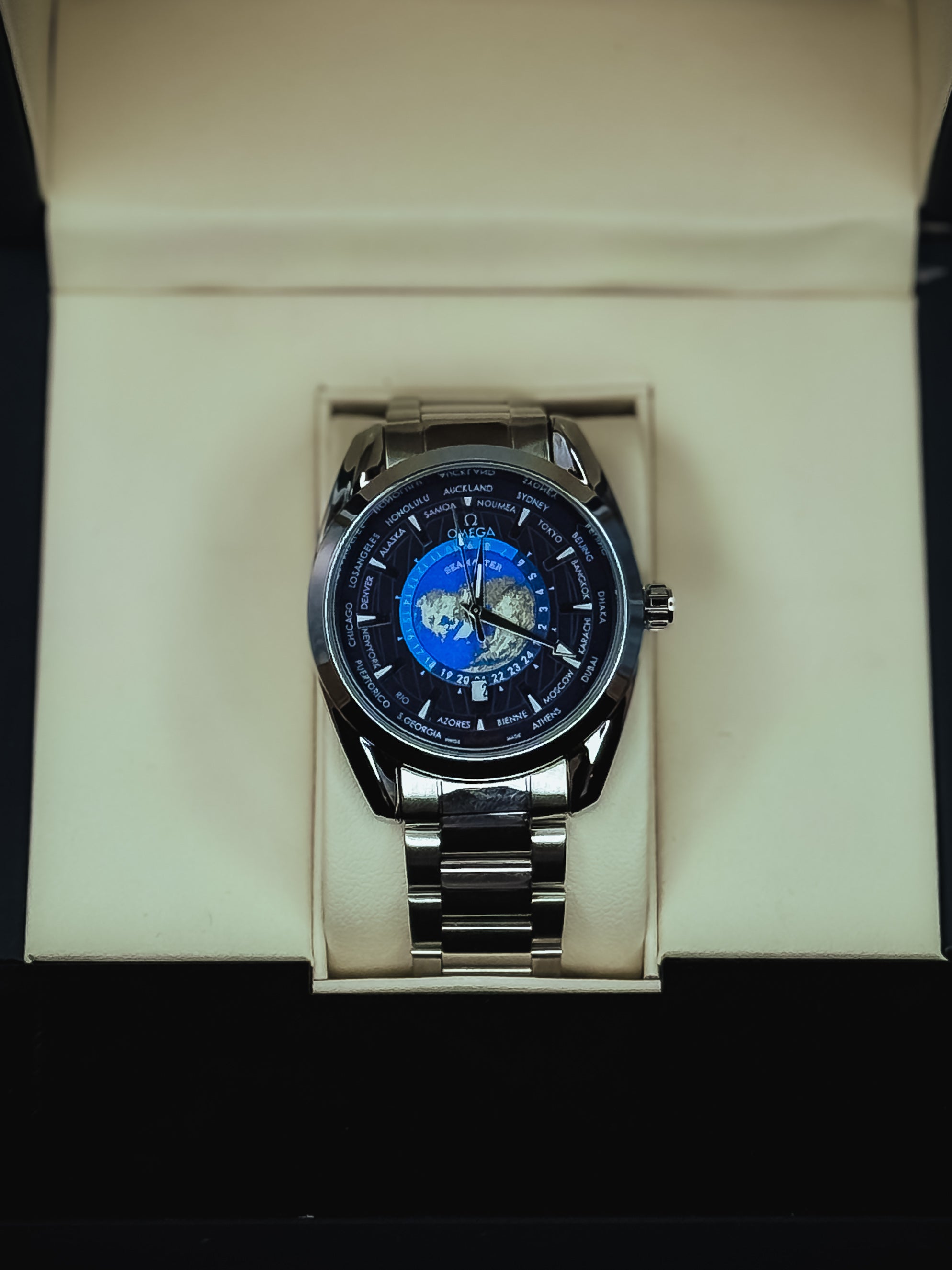 O-Mega Master Chain Watch